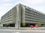      (Hubert H. Humphrey Building). ,  ,  (1972-1977 .)     ()